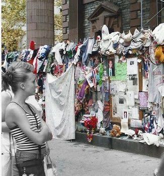 un corazón que late tras el 11 S, otro Post Data, Capilla St Paul Nueva York 11S