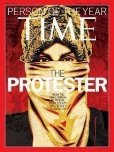 The Protester El Indignado, otro Post Data