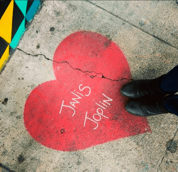 Haight-Ashbury, otro Post Data
