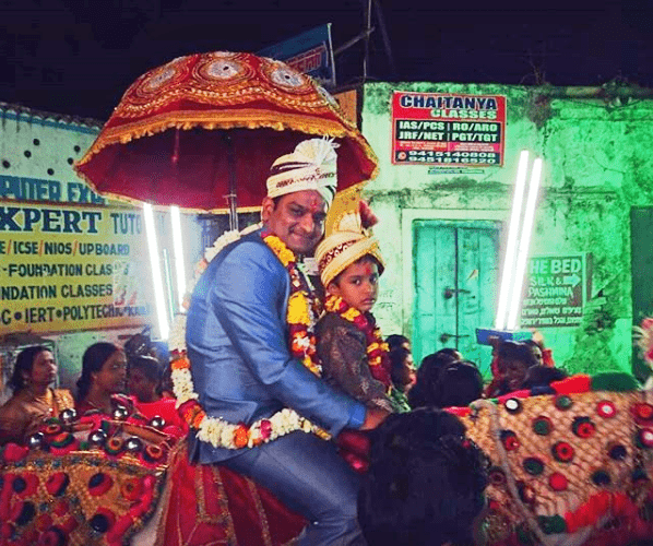 un juego despiadado, matrimonios concertados, India, otro Post Data