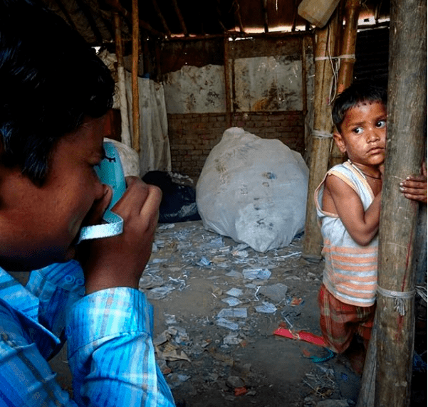 La foto de Firoj, otro Post Data, Fujifilm Instax Semilla para el Cambio, niños, slums, ONG