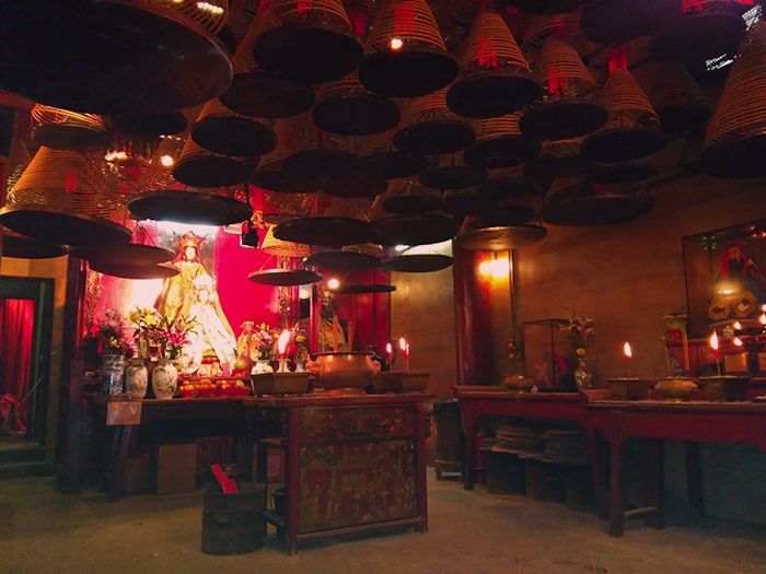 Templo Man Mo, Hong Kong, otro Post Data