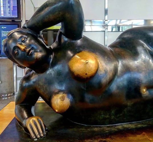 la teta izquierda, estatua Botero, otro Post Data, Palma, Mallorca