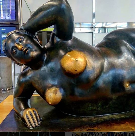 la teta izquierda, estatua Botero, otro Post Data, Palma, Mallorca