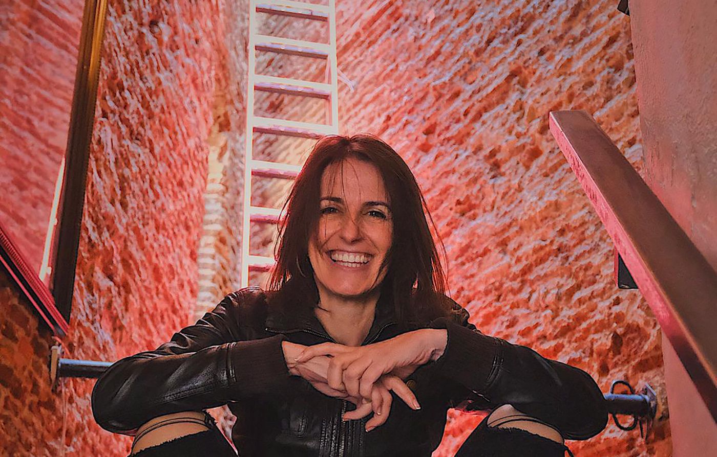 totalmente despeinada, otro Post Data, Pilar Ruiz Costa