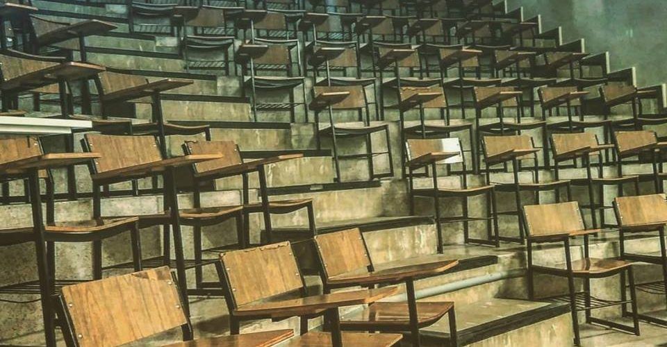 otro Post Data, el ser humano es extraordinario, divagación primera, ciencia, medicina, facultad