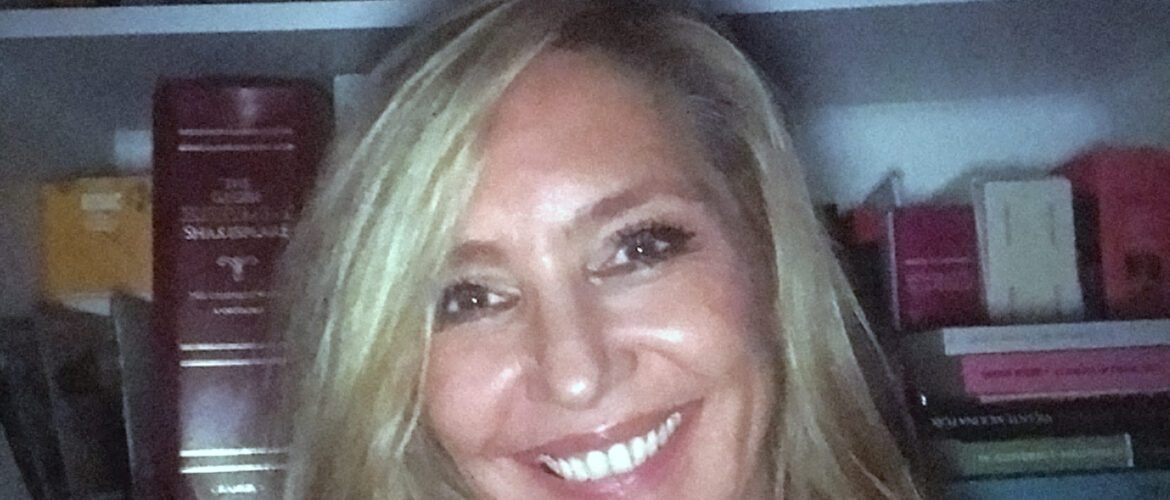 una cerveza pendiente, otro Post Data, Pilar Ruiz Costa, marta Robles